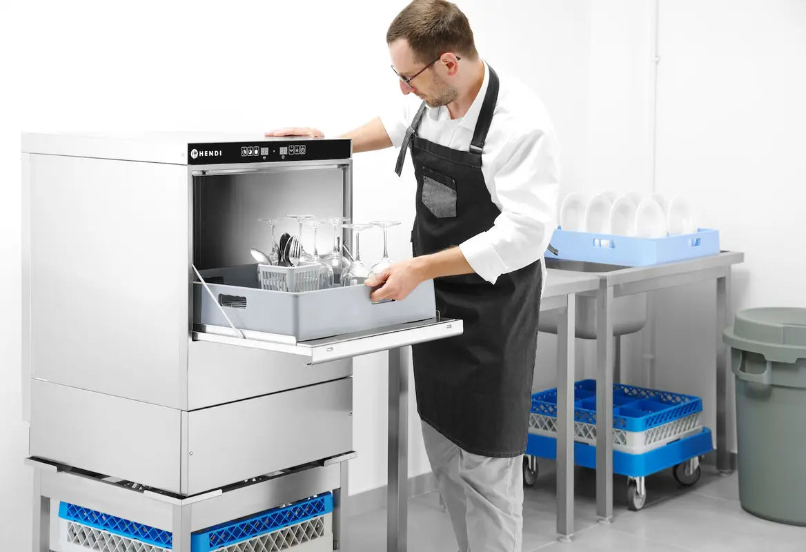 Lavastoviglie professionale HENDI 40x40 con controllo elettronico.