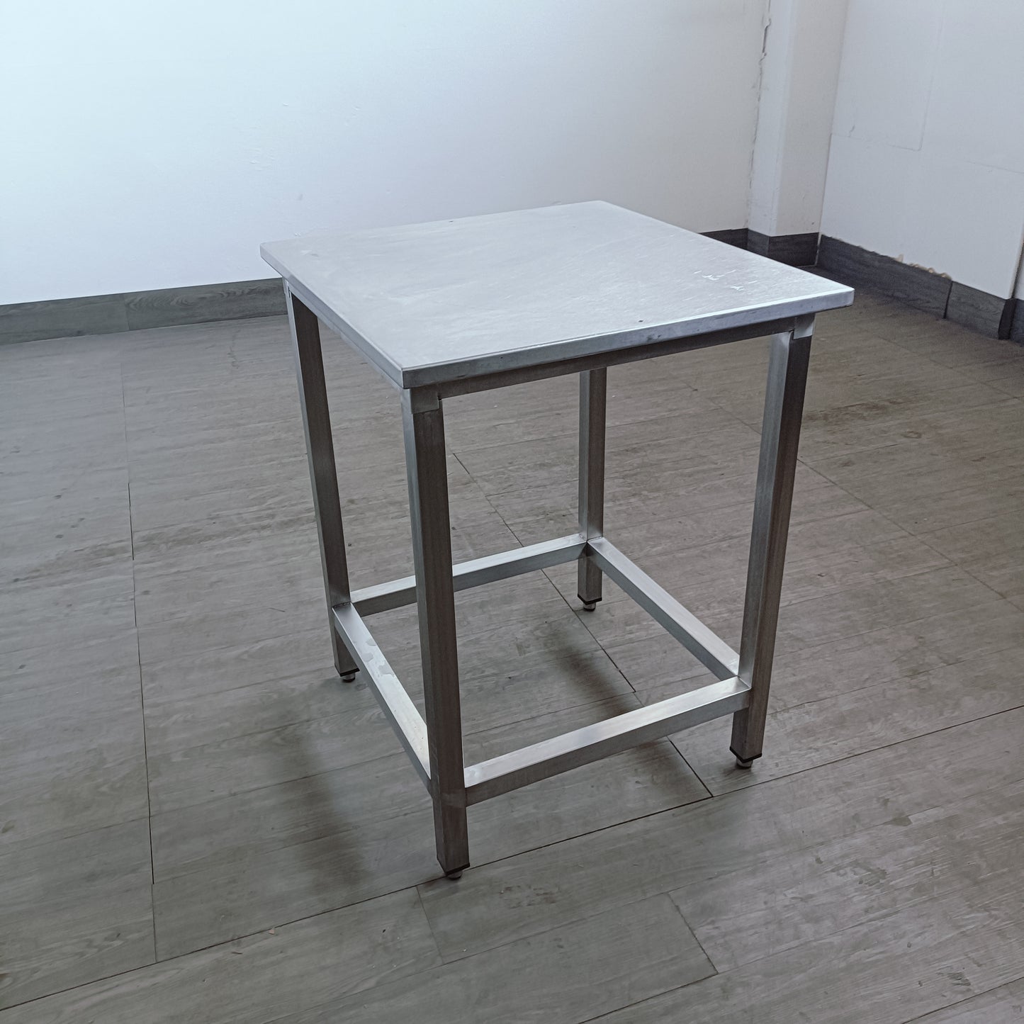 tavolo in acciaio inox 68x65 cm