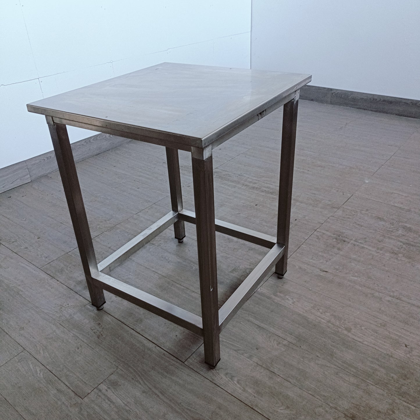 tavolo in acciaio inox 68x65 cm